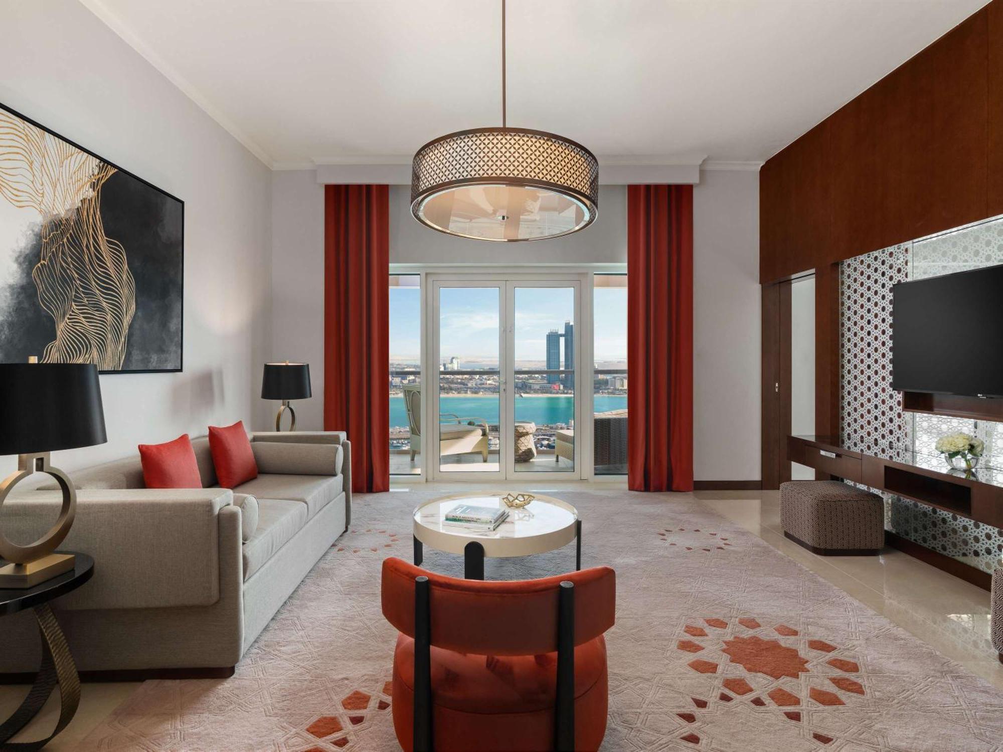 Hotel Rixos Marina Abu Dhabi Esterno foto A suite at the hotel