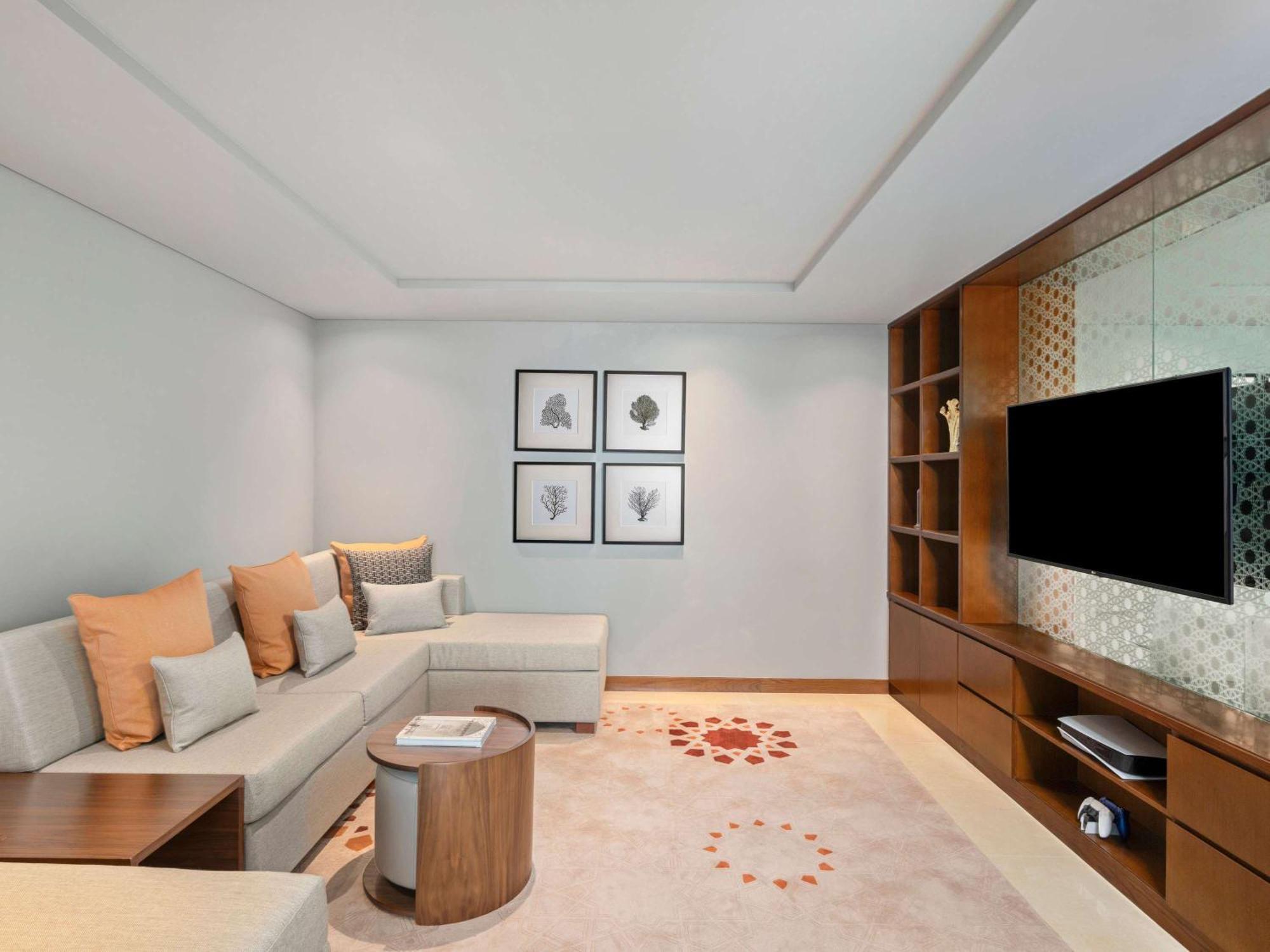 Hotel Rixos Marina Abu Dhabi Esterno foto Living room