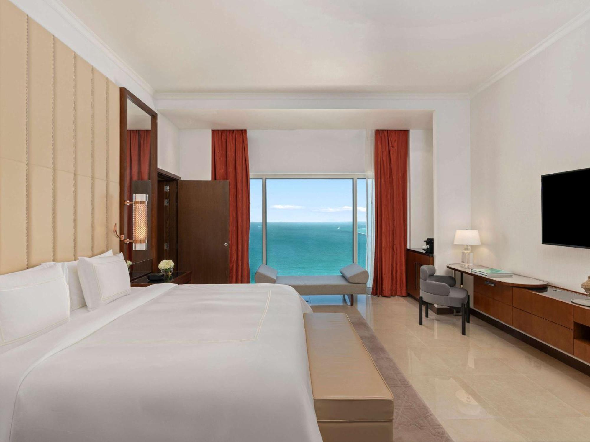 Hotel Rixos Marina Abu Dhabi Esterno foto Deluxe room