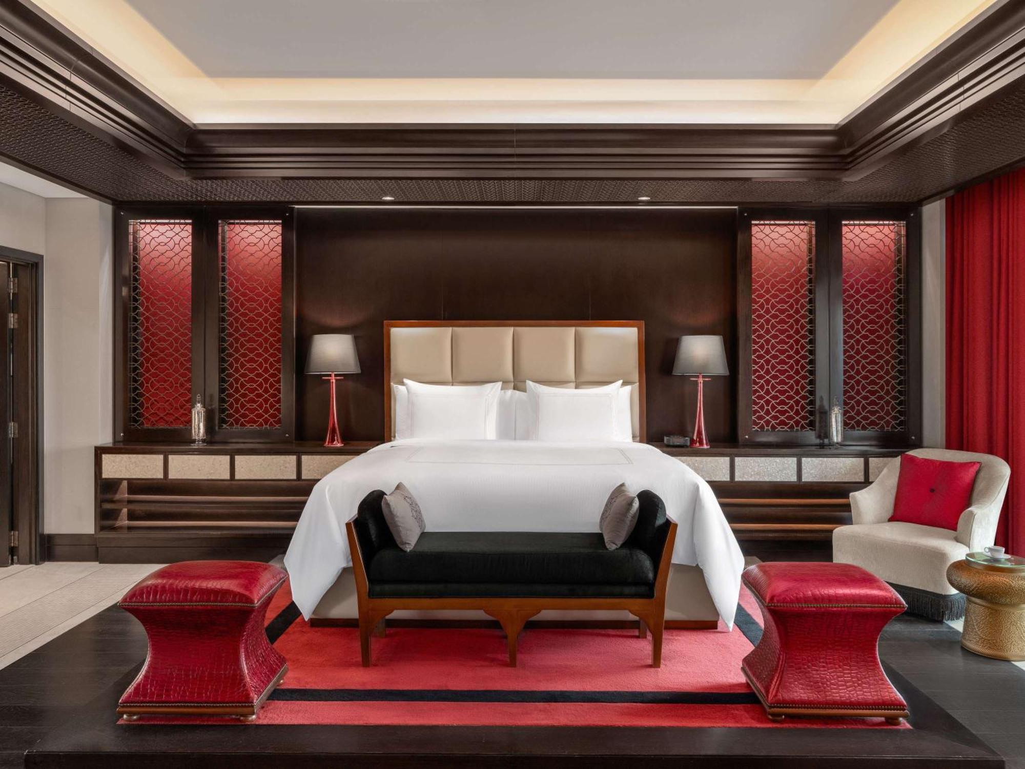 Hotel Rixos Marina Abu Dhabi Esterno foto A bedroom at the hotel