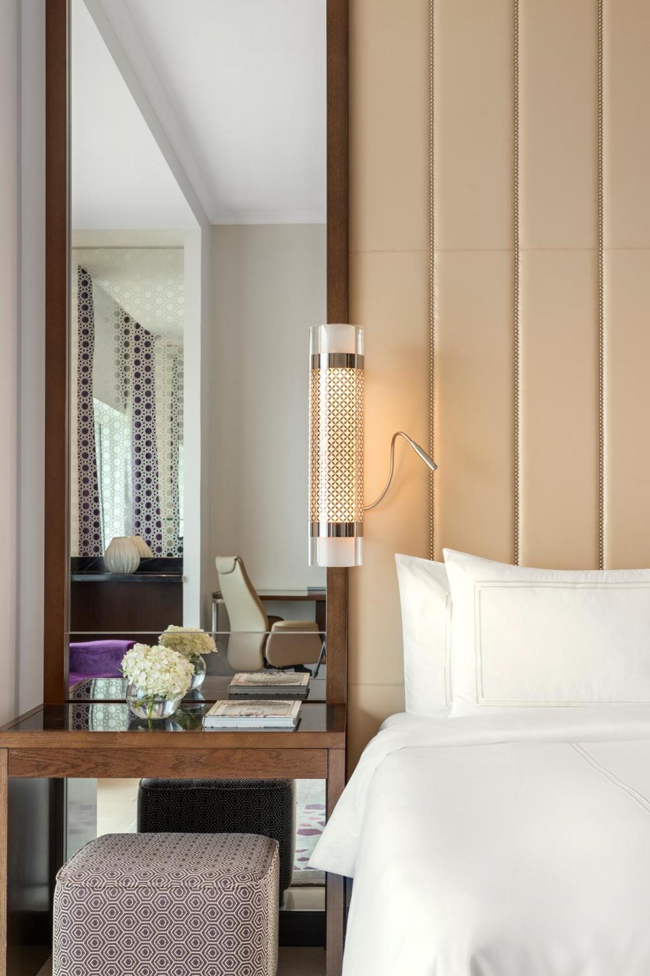 Hotel Rixos Marina Abu Dhabi Esterno foto