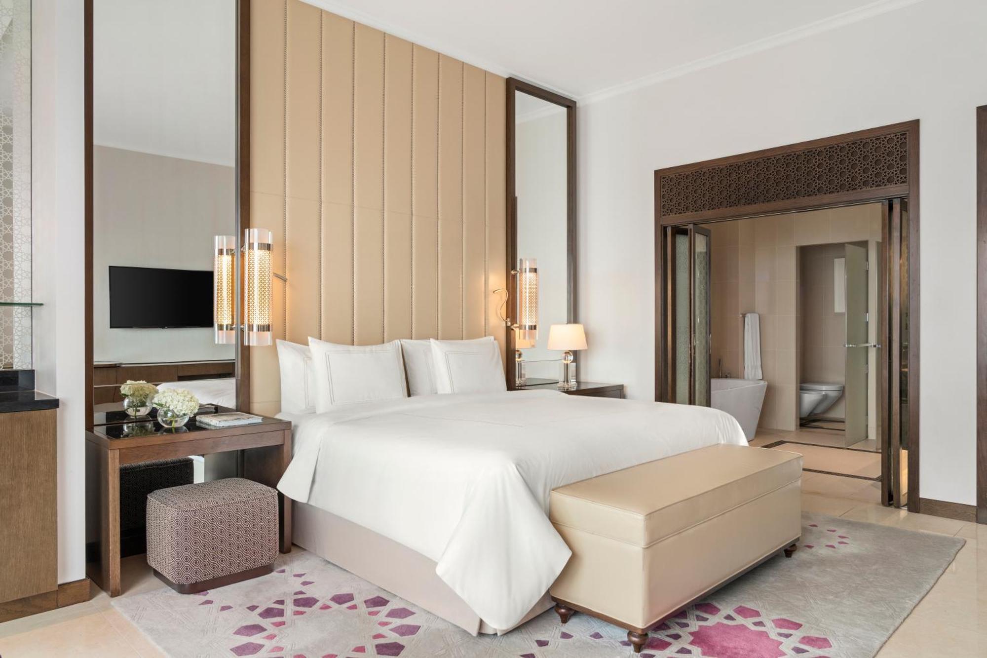 Hotel Rixos Marina Abu Dhabi Esterno foto